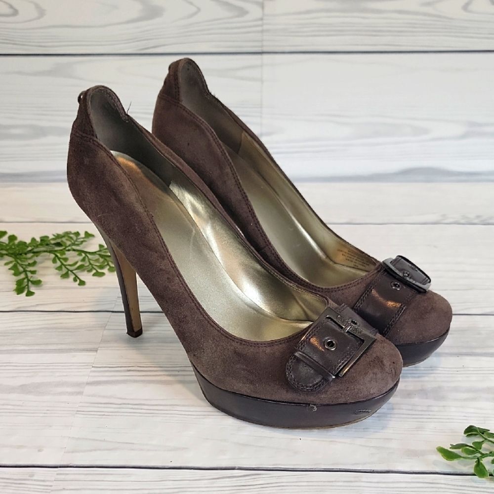 Guess Brown Suede Heels with Buckle Detail Womens Size 10M  WGOAKES3